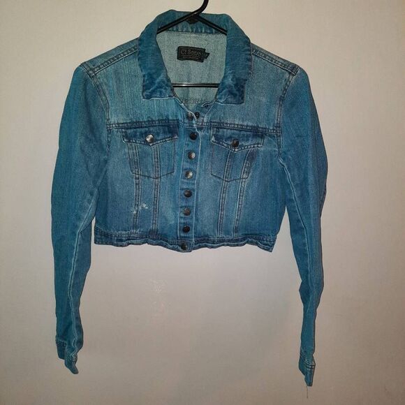 Cropped Jean Jacket Size Medium - Picture 1 of 3